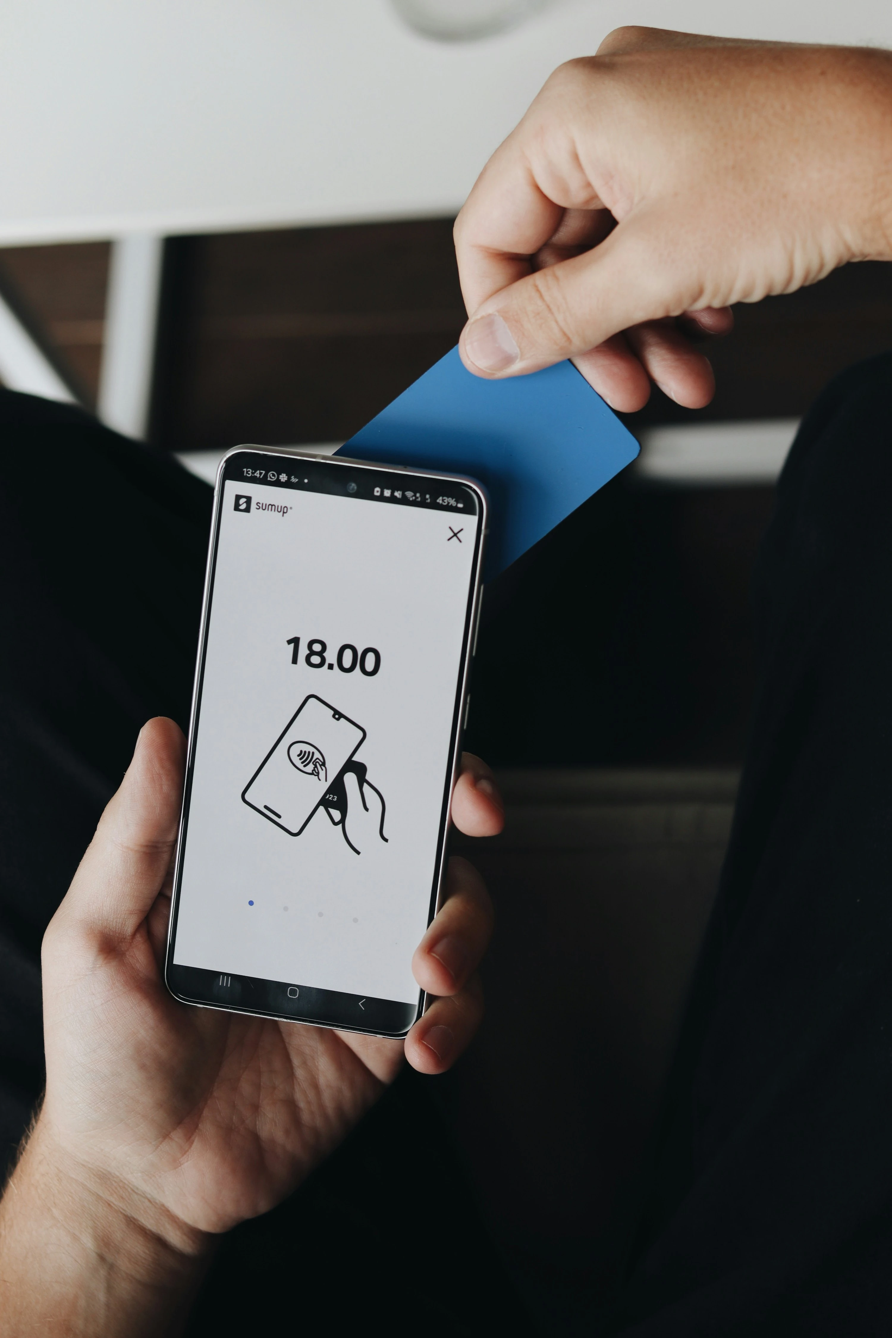 Suivre ses paiements sans contact par app